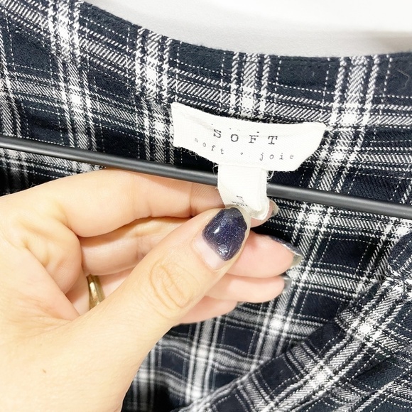 Soft Joie Black Plaid Pull Over Button Front Blouse Sz S - Picture 6 of 6
